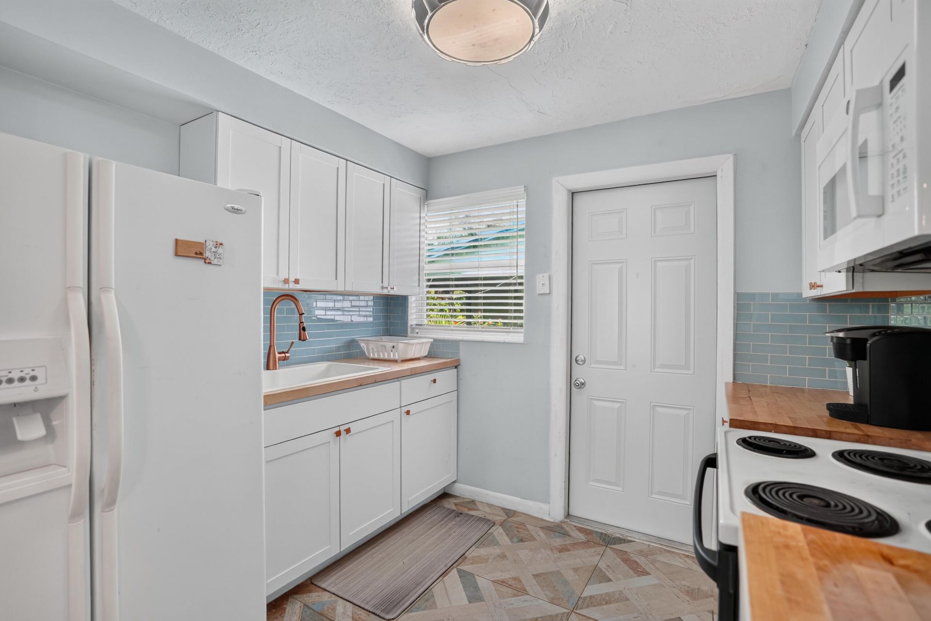 27 NW 14th Avenue, Unit A, Delray Beach, FL 33444 Photo