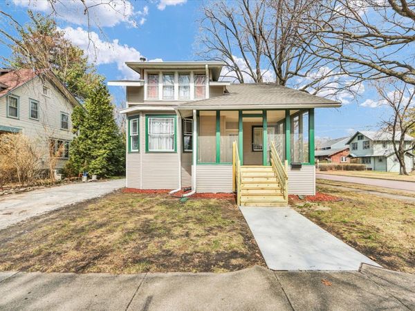 502 W John Street , Champaign, IL 61820