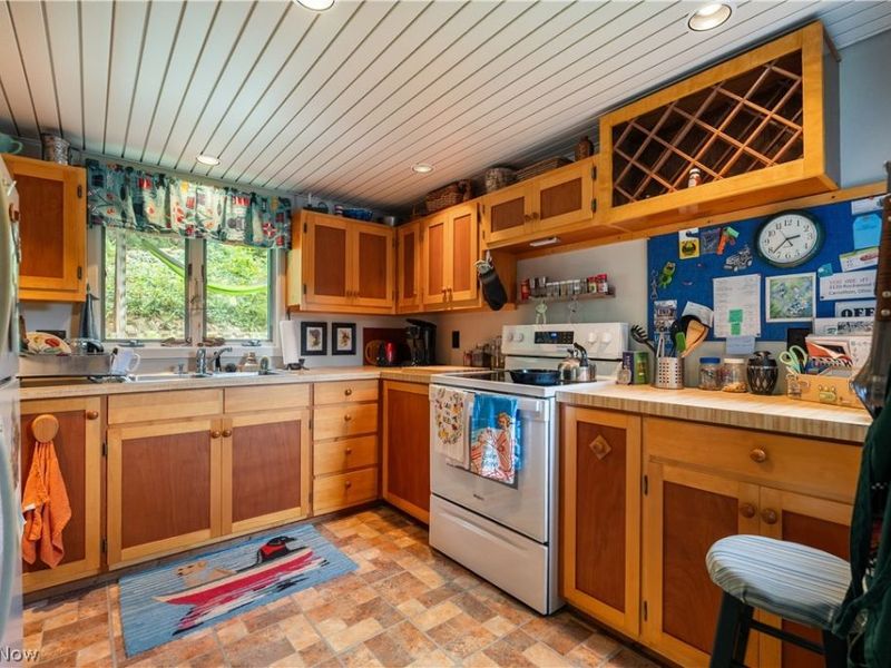 3120 Rockwood Drive SW, Carrollton, OH 44615 Photo 7