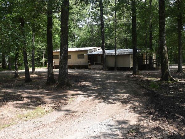 70 Greenhead Ln., Altheimer, AR 72004