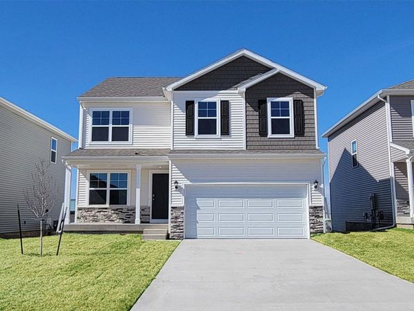 813 Fireside Drive NW, Bondurant, IA 50035