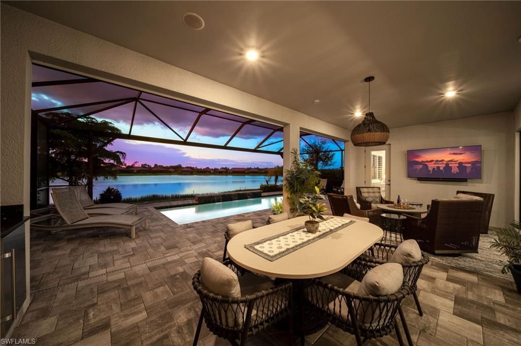 6851 Winding Cypress Dr, Naples, FL 34114 Photo