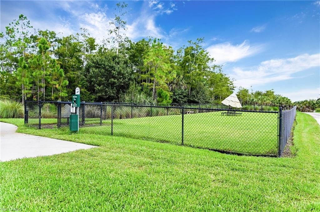 6851 Winding Cypress Dr, Naples, FL 34114 Photo