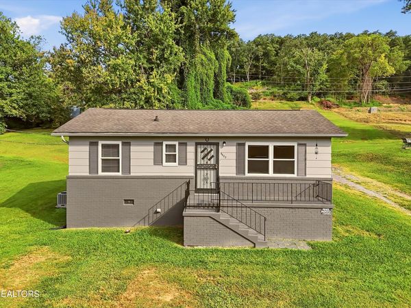 4603 Valley View Rd, Knoxville, TN 37924