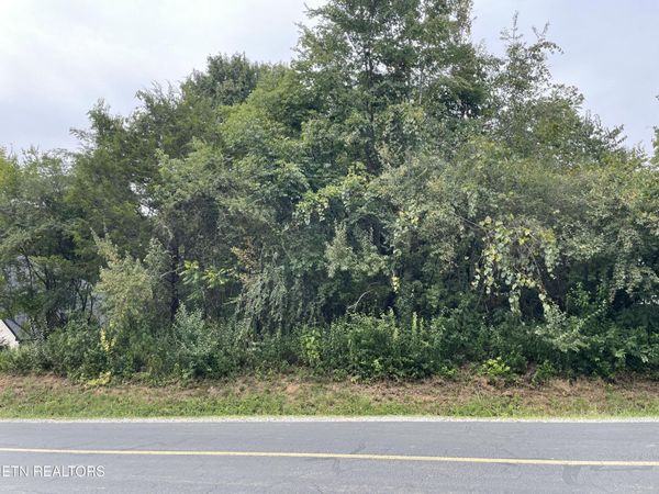 273 Ootsima Way, Loudon, TN 37774