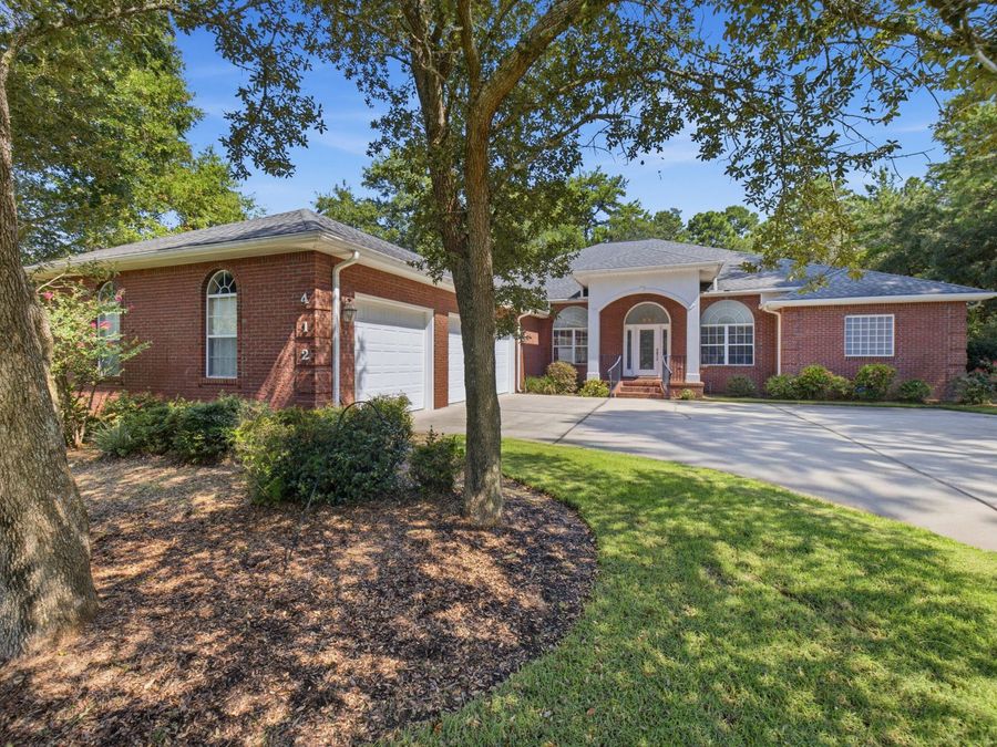 Property Image 100