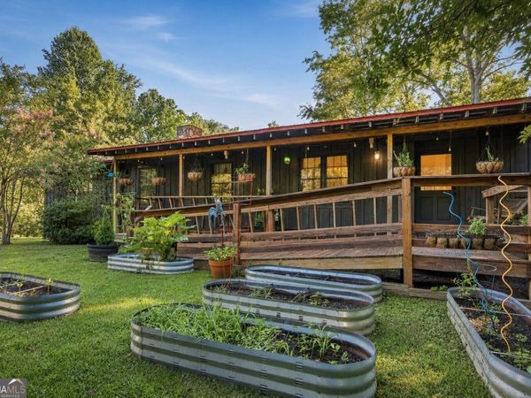 10740 Highway 197 N, Clarkesville, GA 30523