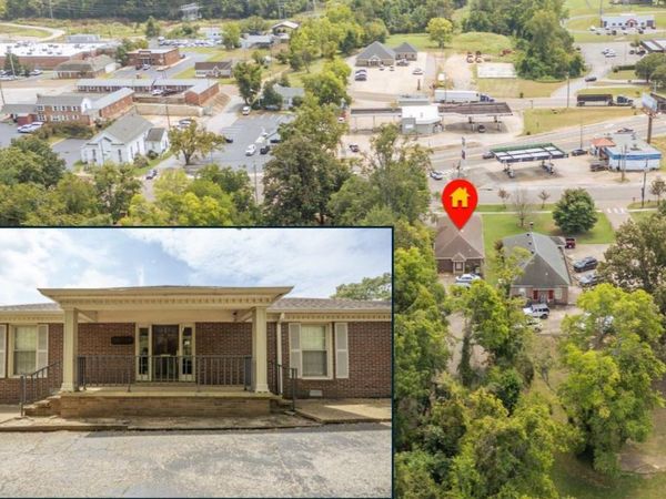 40 W MAIN ST , Savannah, TN 38372