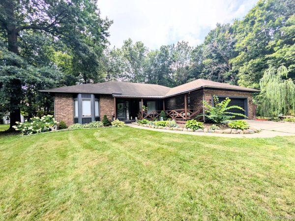 5251 Lin Hill Drive , Mundy Township, Mi 48473