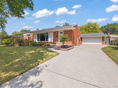 31528 Alabama Street, Livonia, Mi 48150