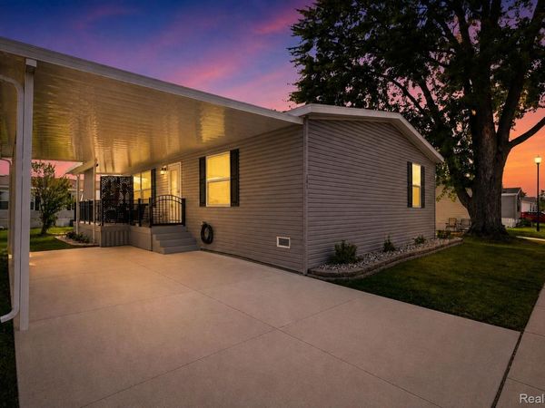 181 Highland Terrace, White Lake Township, Mi 48386