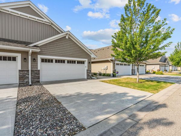 620 Liberty Way , Vadnais Heights, MN 55127