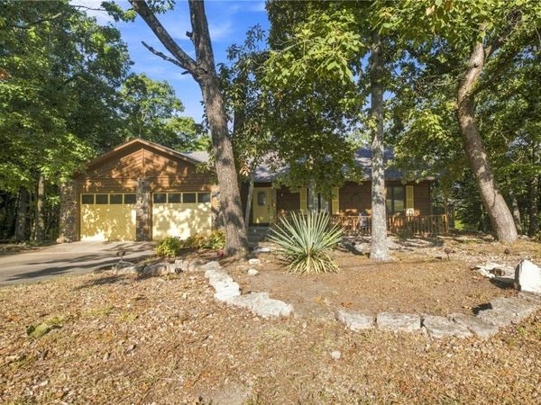 57 Twin Peak Drive, Holiday Island, AR 72631