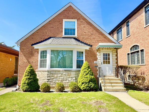 6214 N Karlov Avenue , Chicago, IL 60646