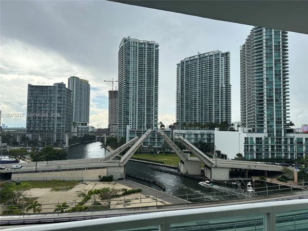 31 SE 5th St , Unit 1007, Miami, FL 33131