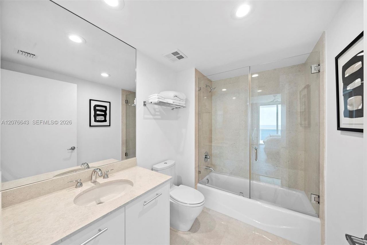 2711 S Ocean Dr, Unit 1502, Hollywood, FL 33019 Photo