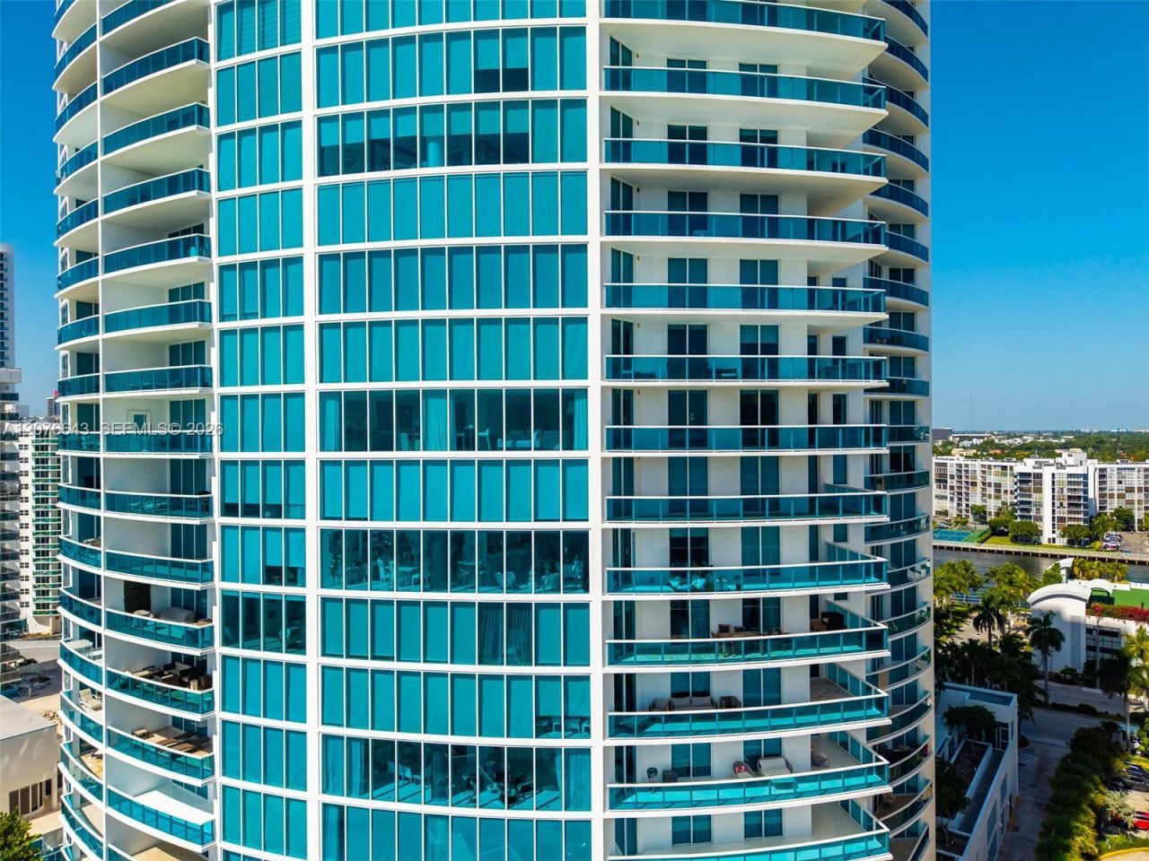 2711 S Ocean Dr, Unit 1502, Hollywood, FL 33019 Photo