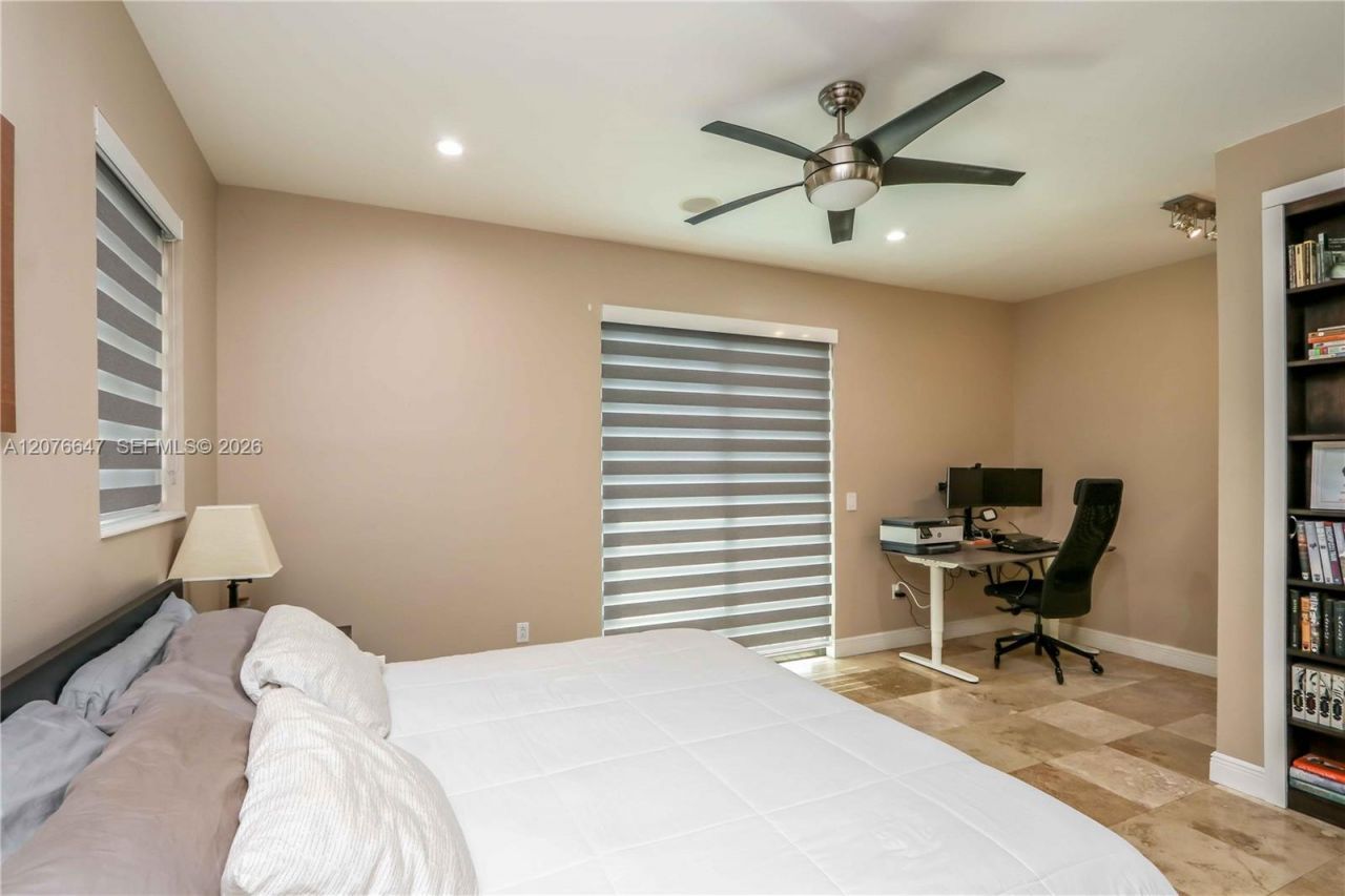 3018 SW 17th St , Miami, FL 33145 Photo
