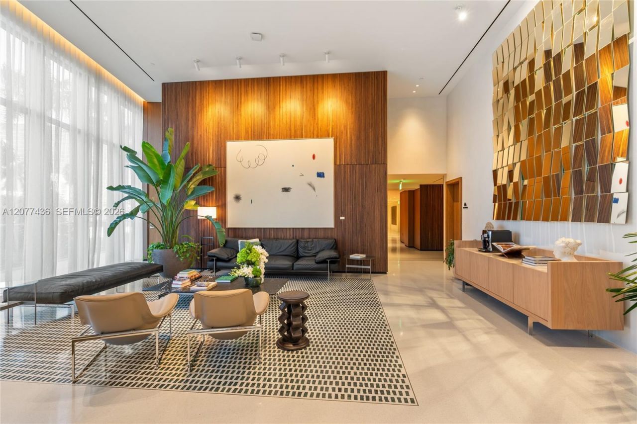 1400 Biscayne Blvd , Unit 4203, Miami, FL 33132 Photo