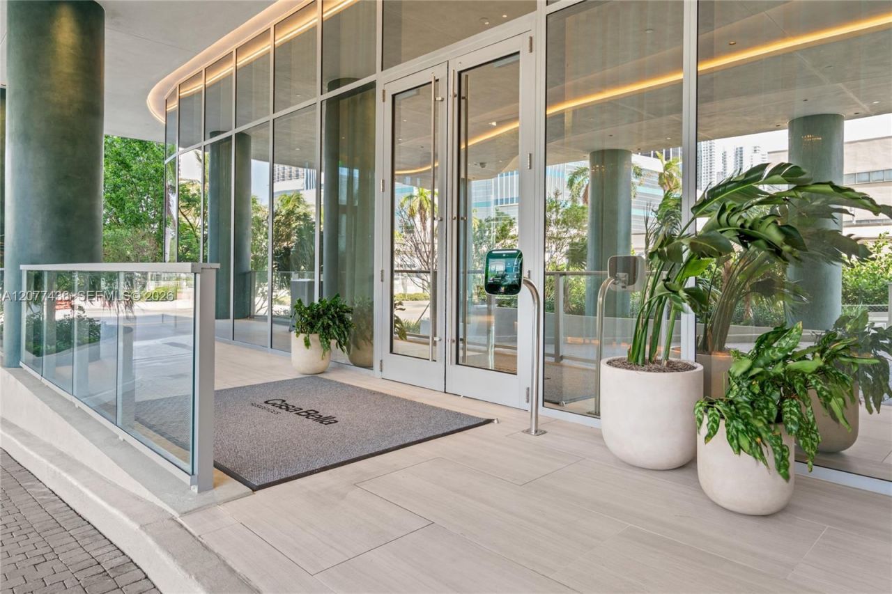 1400 Biscayne Blvd , Unit 4203, Miami, FL 33132 Photo
