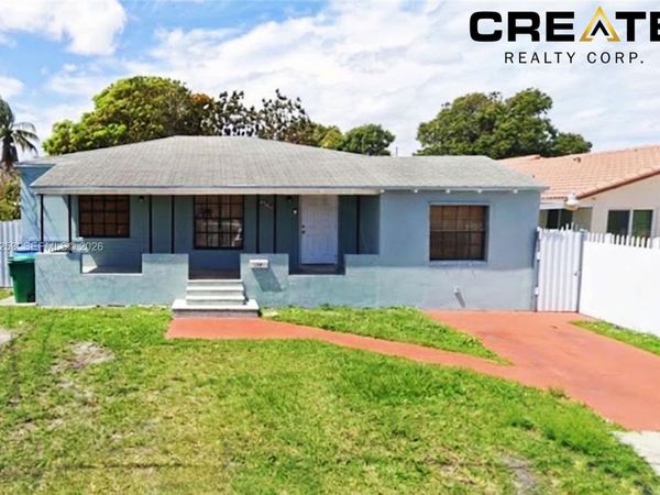 120 NW 18th Ave , Miami, FL 33125