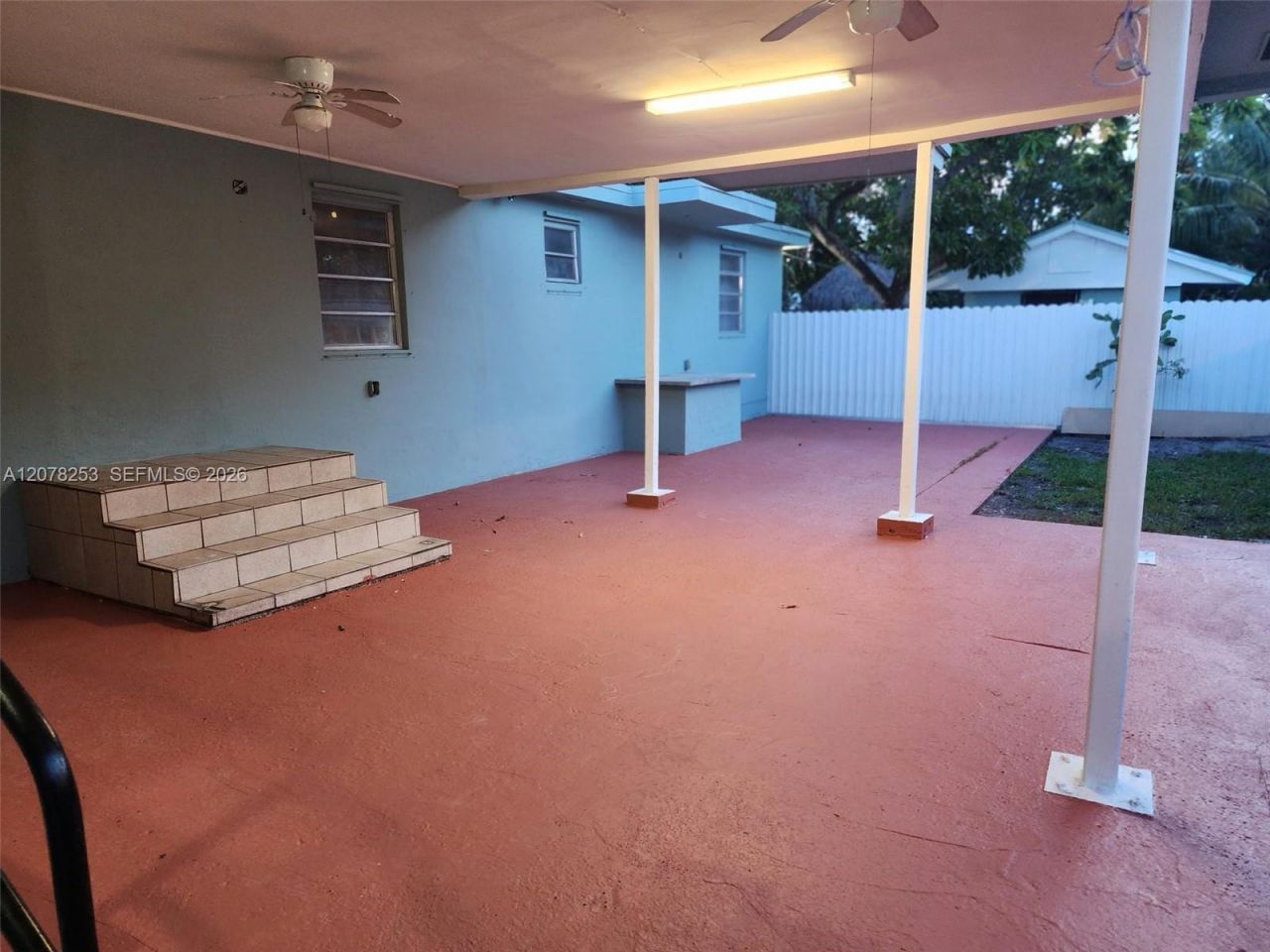 120 NW 18th Ave, Miami, FL 33125 Photo