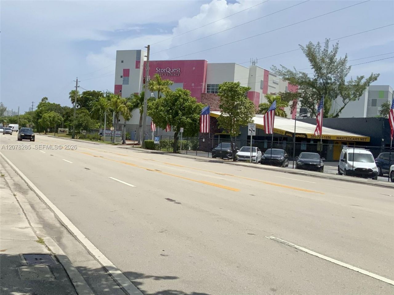 15551 W Dixie Hwy, North Miami Beach, FL 33162 Photo