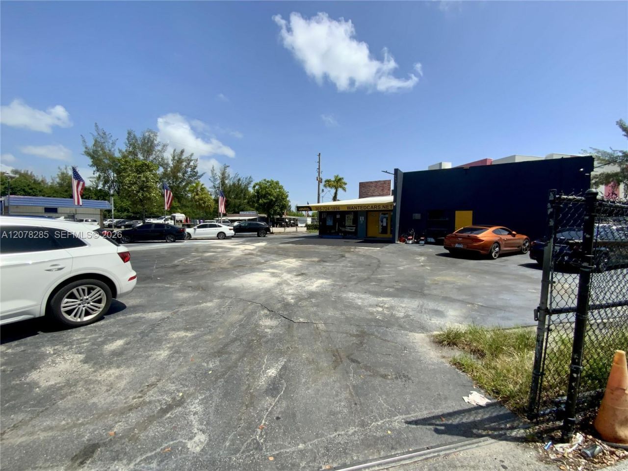 15551 W Dixie Hwy, North Miami Beach, FL 33162 Photo