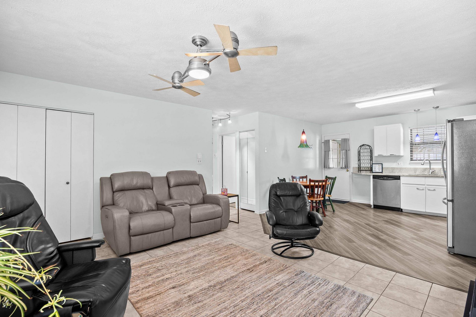 715 3rd Ave. S Photo 9