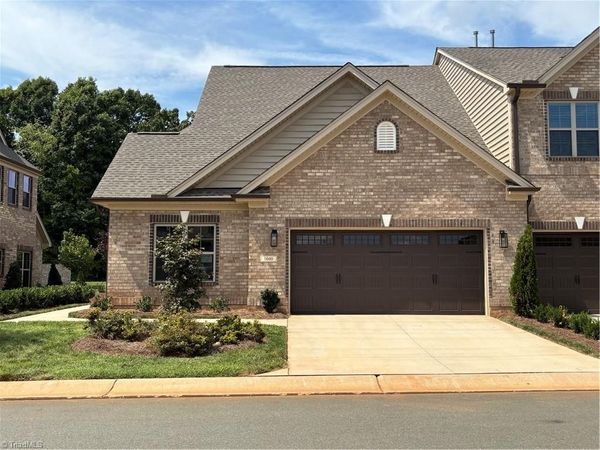 1040 Beechcraft Drive , Mebane, NC 27302
