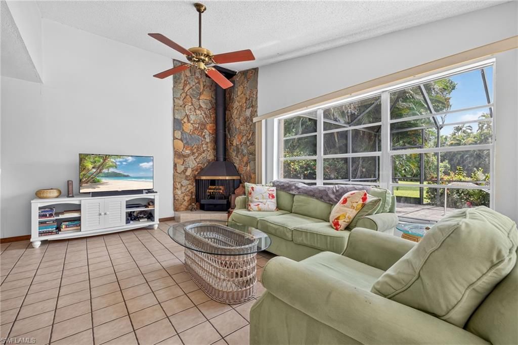 5710 Basswood Ct, Fort Myers, FL 33919 Photo