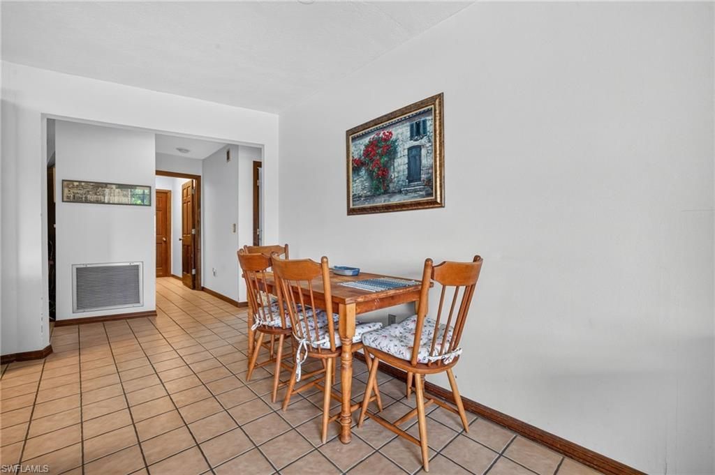5710 Basswood Ct, Fort Myers, FL 33919 Photo