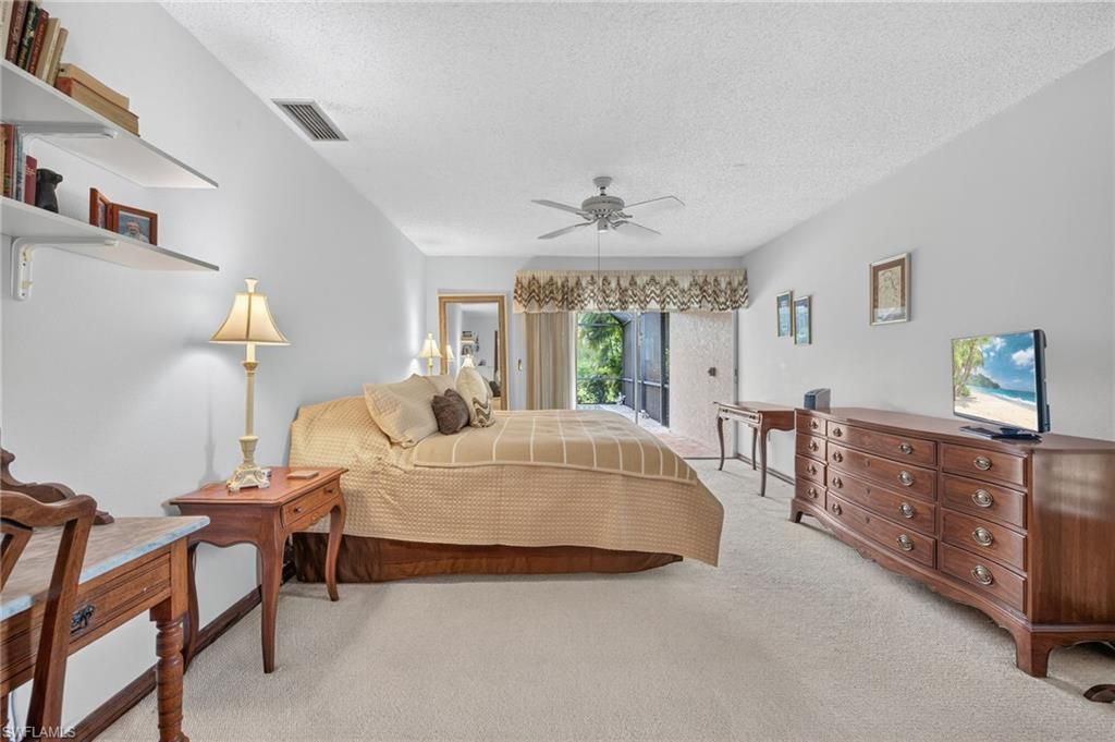 5710 Basswood Ct, Fort Myers, FL 33919 Photo