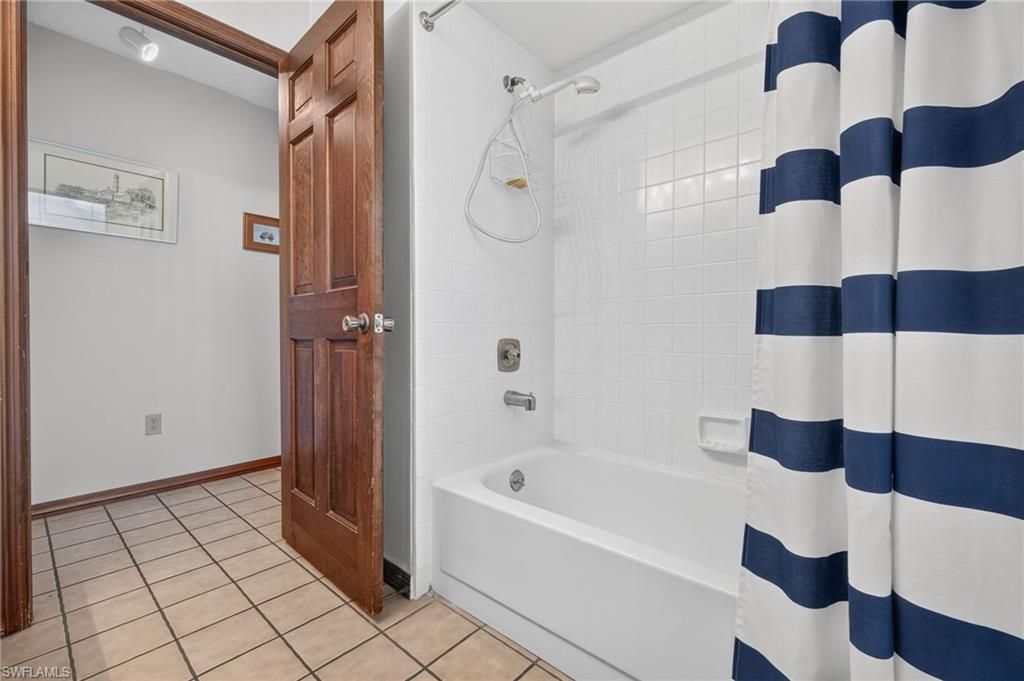 5710 Basswood Ct, Fort Myers, FL 33919 Photo
