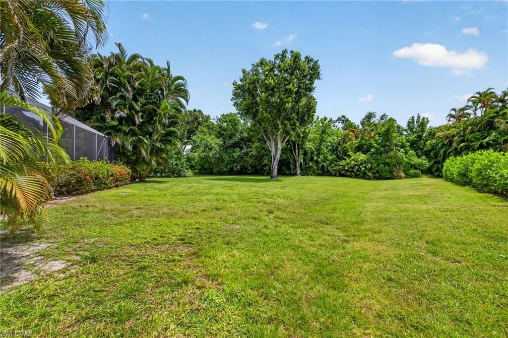 5710 Basswood Ct, Fort Myers, FL 33919 Photo