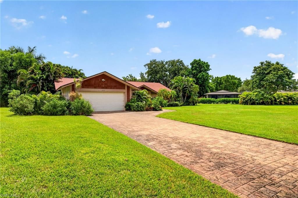 5710 Basswood Ct, Fort Myers, FL 33919 Photo