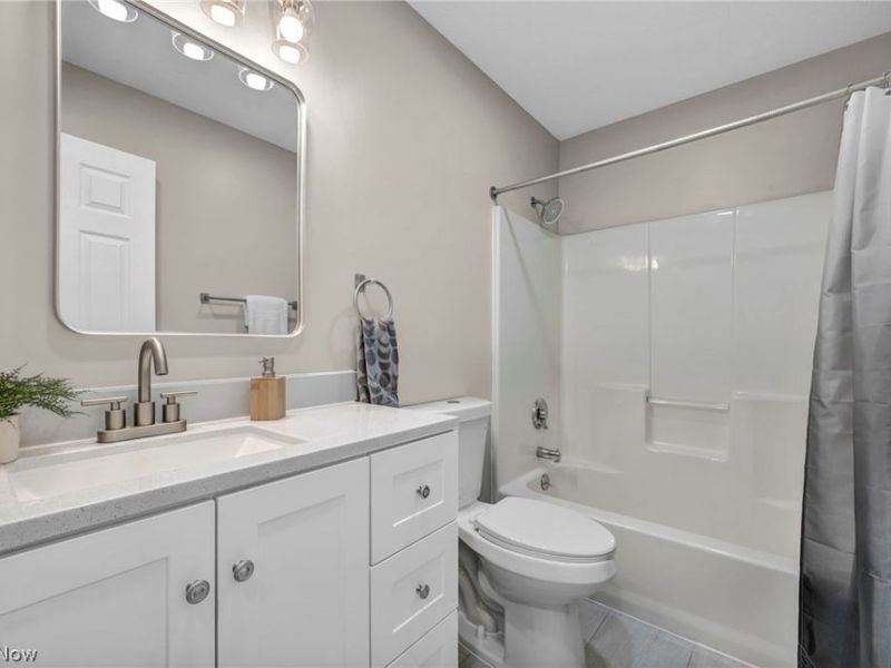 19311 Bradford Court, Strongsville, OH 44149 Photo 28