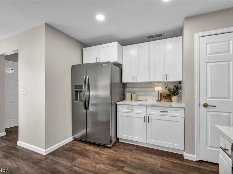 19311 Bradford Court, Strongsville, OH 44149 Photo 9