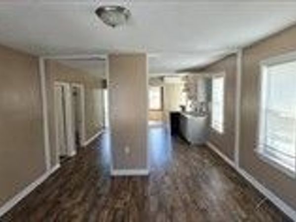 18 Bullard St, Unit 3, New Bedford, MA 02746