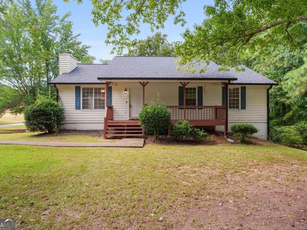 45 Boxwood Court, Mcdonough, GA 30252