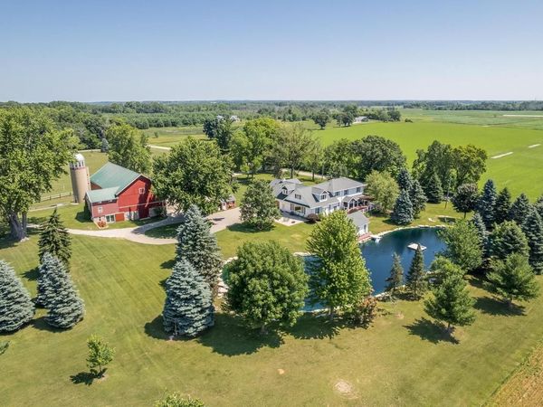 8379 SAUBY ROAD, Larsen, WI 54947