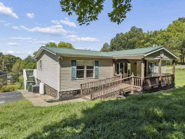 195 Hensley Loop, Jonesborough, TN 37659