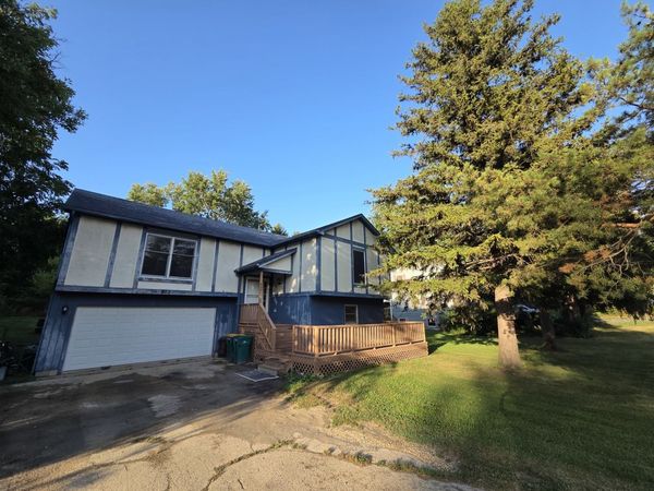 803 Main Street, Maple Park, IL 60151