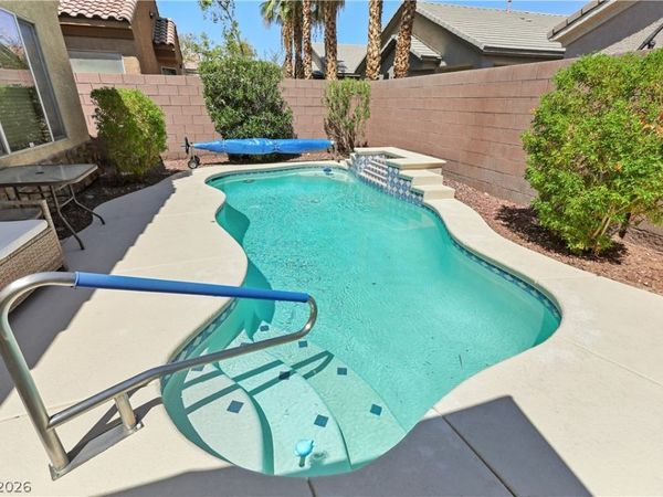 4018 Tanning Street , Las Vegas, NV 89122