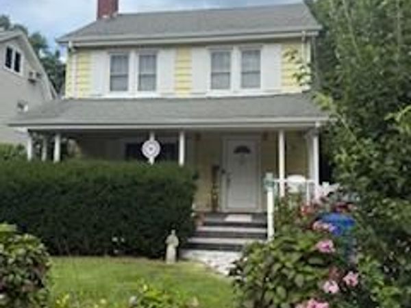 69 Bar Beach Road , Port Washington, NY 11050