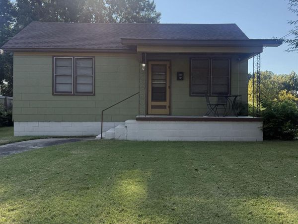 520 N Pruett St , Paragould, AR 72450