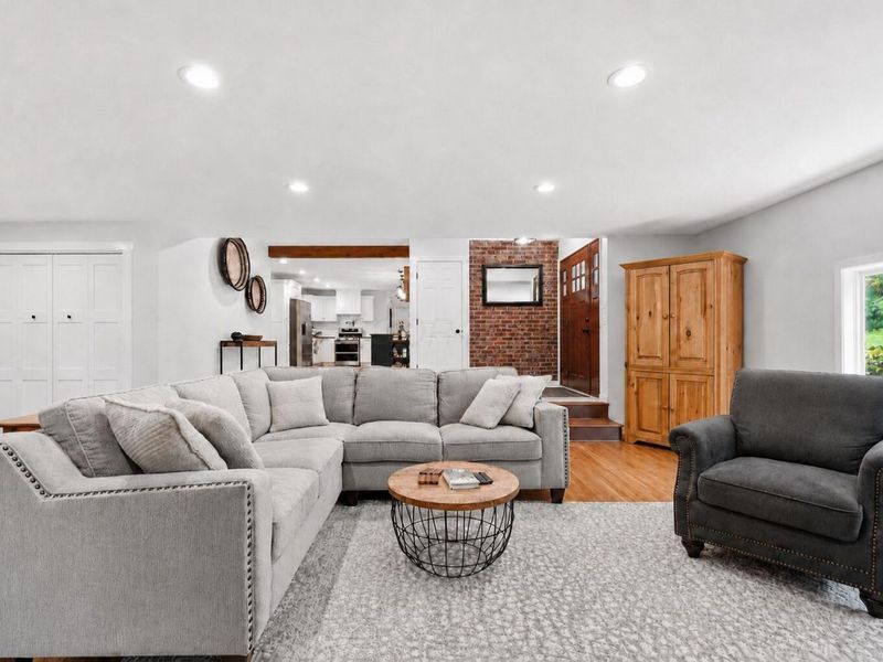 1086 Burg Street, Granville, OH 43023 Photo 9
