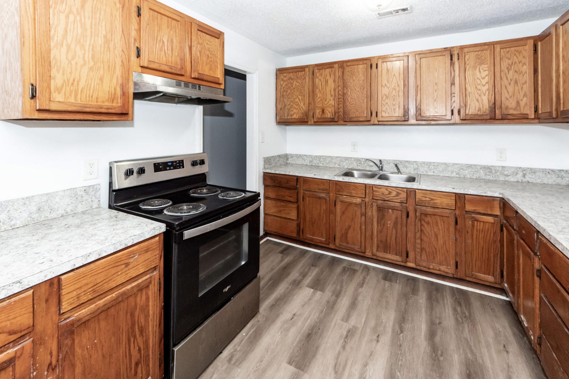 1529 Marietta Street Photo 10