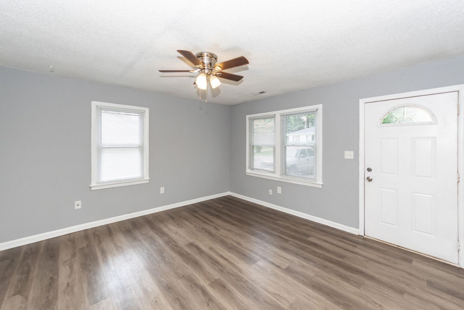 1529 Marietta Street Photo 5
