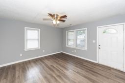 1529 Marietta Street photo 4